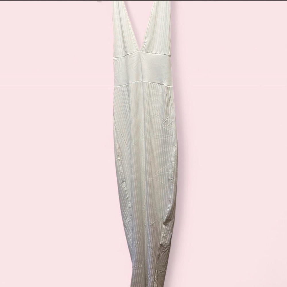 Elegant white Maxi Dress